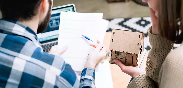 Get Professional Assistance with Assignment of Lease from Seller to Buyer in Newport East, RI