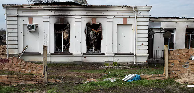 How We Determine a Fair Cash Value for Your Damaged or Distressed Newport East Home