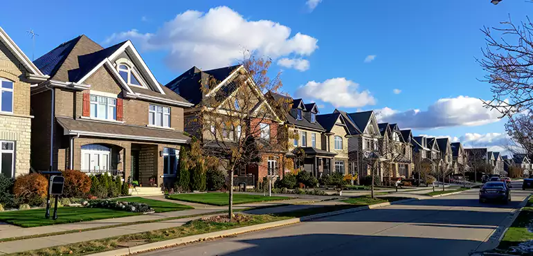 Why Choose Us for Selling Your Foreclosed House in Newport East, RI?