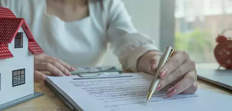 We Buy Homes to Help You Pay Off Debt – No Repairs or Upgrades Needed in Newport East, RI